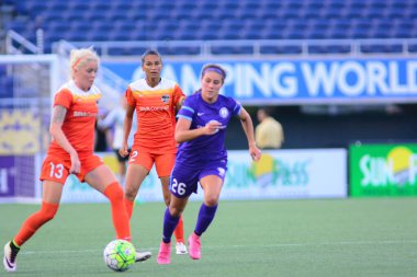 Orlando Pride sunucusu Houston Dash 23 Haziran 2016 'da Orlando Florida' daki Dünya Kampı Stadyumu 'nda..