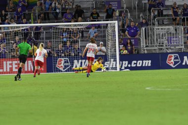Orland Pride, 25 Ağustos 2018 'de Orlando Florida' daki Exploria Stadyumu 'nda Chicago Red Stars' a ev sahipliği yapıyor..  