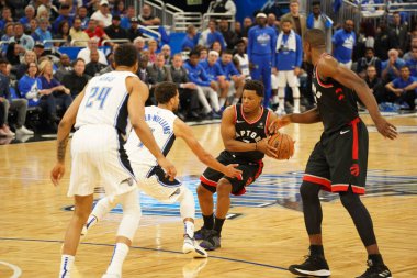 Orlando Magic 21 Nisan 2019 tarihinde Orlando Florida 'daki Amway Arena' da düzenlenen NBA Playoff 1 'de Toronto Rapçileri' ne ev sahipliği yapıyor..