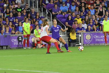 Orland Pride, 25 Ağustos 2018 'de Orlando Florida' daki Exploria Stadyumu 'nda Chicago Red Stars' a ev sahipliği yapıyor..  