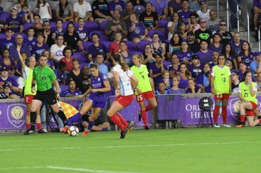 Orland Pride, 25 Ağustos 2018 'de Orlando Florida' daki Exploria Stadyumu 'nda Chicago Red Stars' a ev sahipliği yapıyor..  