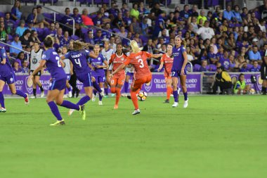 Orlando Pride 28 Haziran 2018 'de Orlando City Stadyumu' nda Houston Dash 'e ev sahipliği yaptı..  
