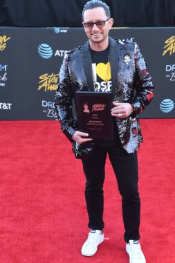 Kırmızı Halı Fotoğrafları 29 Mart 2019 Cumartesi günü Las Vegas 'taki Orleans Resort' ta düzenlenen 34. Yıldız Ödülleri sırasında çekildi.