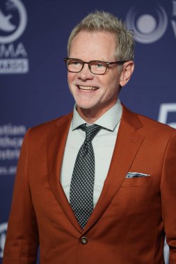 15 Ekim 2019 'da Nashville, Tennessee' deki Linbscome Üniversitesi 'nde verilen 50. GMA Dove Ödülleri sırasında kırmızı halı. 