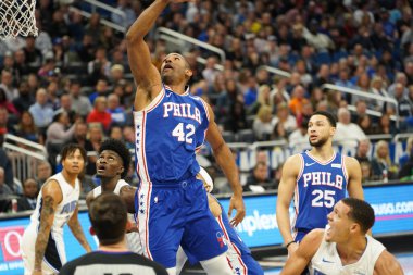 Orlando Magic 27 Aralık 2019 Cuma günü Orlando, Florida 'daki Amway Arena' da Philadelphia 76ers 'a ev sahipliği yapıyor..