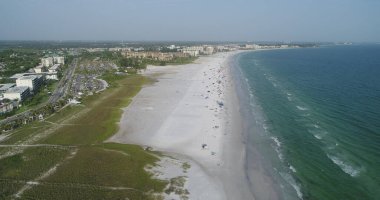 4 Ağustos 2017 'de Florida' daki Güzel Clearwater Sahili 'nin hava görüntüsü..