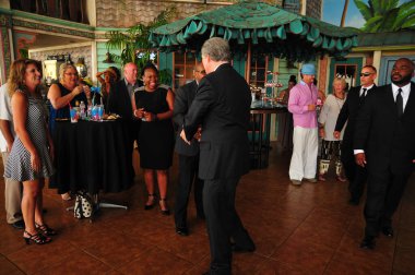 19 Eylül 2015 'te, Bebekler için Kahramanlar Sanford Florida' da bir bağış etkinliğine ev sahipliği yaptı..  