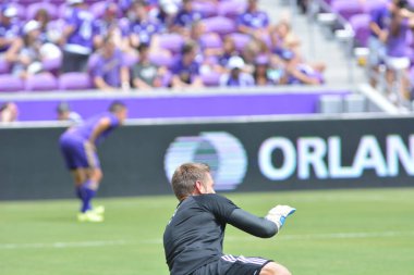 Orlando City 15 Nisan 2017 'de Florida, Orlando' daki Citrus Bowl 'da Los Angeles Galaksisine ev sahipliği yaptı..  
