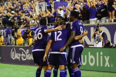 Orlando City, 24 Ağustos 2016 'da Orlando Florida' daki Kamp Dünyası Stadyumunda Toronto FC 'ye ev sahipliği yaptı..