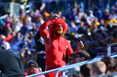 LSU, 31 Aralık 2016 tarihinde Orlando Florida 'daki Kamp Dünya Stadyumu' nda oynanan 71. Citrus Kupası 'nda Louisville ile karşılaşacak.. 