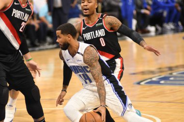 Orlando Magic 25 Ekim 2018 'de Orlando Florida' daki Amway Center 'da Portland Trail Blazers' ı sunar.. 