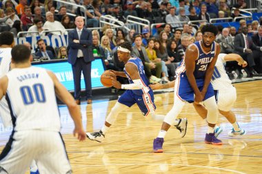 Orlando Magic 27 Aralık 2019 Cuma günü Orlando, Florida 'daki Amway Arena' da Philadelphia 76ers 'a ev sahipliği yapıyor..