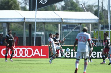 Toronto FC, 13 Temmuz 2020 tarihinde Orlando Florida 'da düzenlenen ESPN Wild World of Sports' ta düzenlenen MLS Back Tournament sırasında D.C. United ile karşı karşıya geldi.