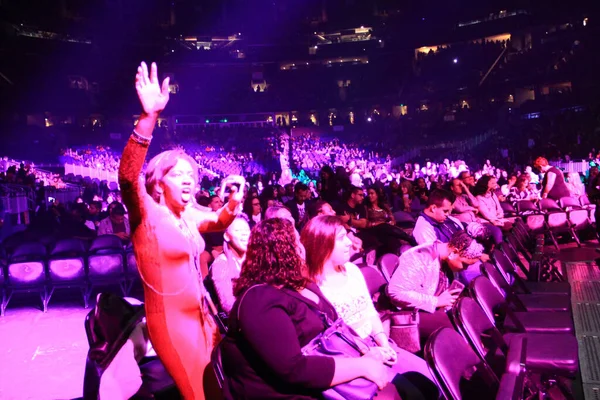 Cantante Usher Realiza Amway Center Orlando Florida Diciembre 2014 — Foto de Stock