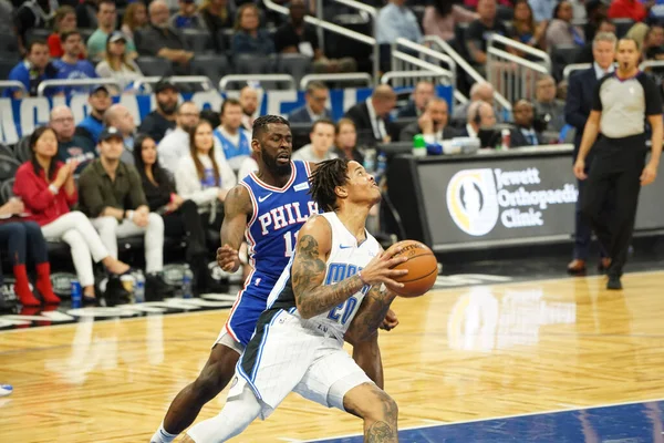 Orlando Magic Acoge Los Philadelphia 76Ers Amway Arena Orlando Florida — Foto de Stock