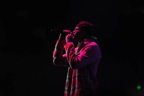 Şarkıcısı Usher Aralık 2015 Orlando Florida Daki Amway Center Sahne — Stok fotoğraf