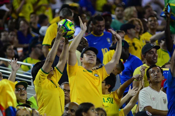 Brezilya, 8 Haziran 2016 tarihinde Orlando Florida 'daki Copa America Centenario' da Haiti ile karşılaştı..