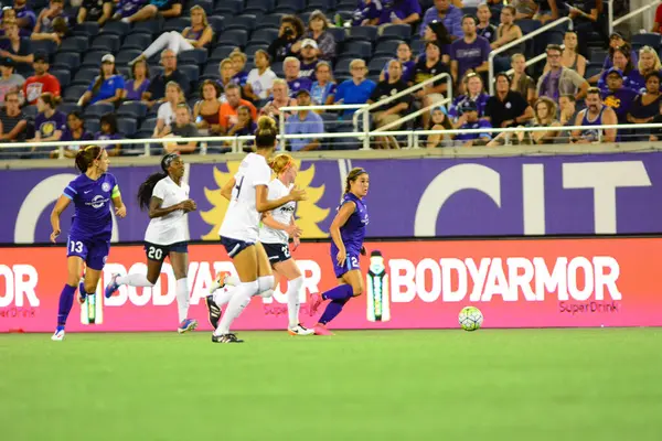 Orlando Pride Hostí Washington Spirit Stadionu Camping World Orlandu Floridě — Stock fotografie