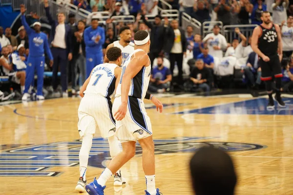 Orlando Magic Hosts Toronto Rapters Nba Playoff Στο Amway Arena — Φωτογραφία Αρχείου