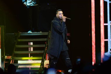 Baba Yankee ve Don Omar 7 Ağustos 2016 'da Orlando Florida' daki Amway Center 'da konser verdiler..  