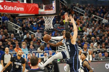 Orlando Magic 28 Şubat 2020 tarihinde Orlando Florida 'da Amway Center' da Minnesota Timberwolves 'a ev sahipliği yapar..  