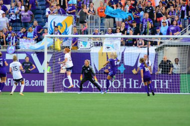 Orlando Pride 26 Ağustos 2016 'da Orlando Florida' daki Camp World Stadyumu 'nda Washington Spirit' e ev sahipliği yaptı..  