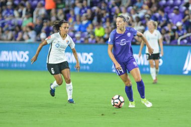 Orlando Pride 12 Ağustos 2017 'de Orlando City Stadyumu' nda New Jersey Sky Blue FC 'ye ev sahipliği yapmaktadır..  