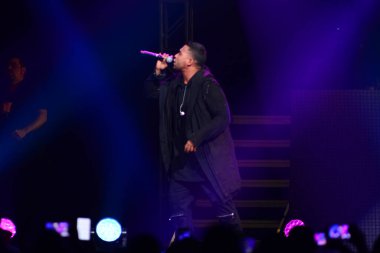 Baba Yankee ve Don Omar 7 Ağustos 2016 'da Orlando Florida' daki Amway Center 'da konser verdiler..  