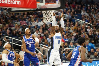 Orlando Magic 27 Aralık 2019 Cuma günü Orlando, Florida 'daki Amway Arena' da Philadelphia 76ers 'a ev sahipliği yapıyor..