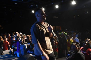 Crossover Kilisesi, 6 Ekim 2018 'de Tampa Florida' daki Crossover Kilisesi 'nde iki yıllık lezzet festivaline ev sahipliği yapıyor..  