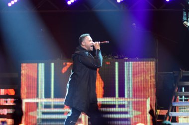 Baba Yankee ve Don Omar 7 Ağustos 2016 'da Orlando Florida' daki Amway Center 'da konser verdiler..  