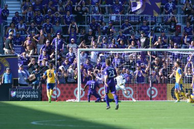 Orlando City 29 Nisan 2017 'de Orlando, Florida' daki Orlando City Stadyumu 'nda Colorado Rapids' e ev sahipliği yaptı.) 