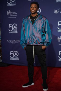 15 Ekim 2019 'da Nashville, Tennessee' deki Linbscome Üniversitesi 'nde verilen 50. GMA Dove Ödülleri sırasında kırmızı halı.