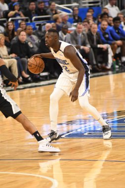 Orlando Magic, 19 Aralık 2018 tarihinde Orlando Florida 'daki Amway Center' da San Antonio Spurs 'a ev sahipliği yapmaktadır.. 