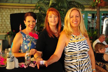 19 Eylül 2015 'te, Bebekler için Kahramanlar Sanford Florida' da bir bağış etkinliğine ev sahipliği yaptı..  