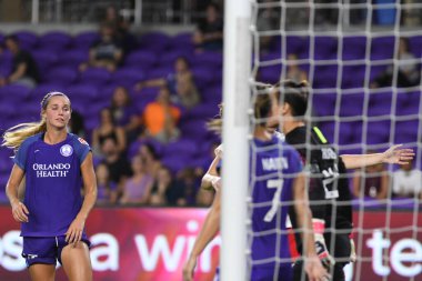 Orland Pride, 25 Ağustos 2018 'de Orlando Florida' daki Exploria Stadyumu 'nda Chicago Red Stars' a ev sahipliği yapıyor..  