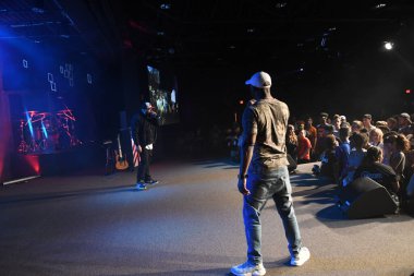 Crossover Kilisesi, 6 Ekim 2018 'de Tampa Florida' daki Crossover Kilisesi 'nde iki yıllık lezzet festivaline ev sahipliği yapıyor..  