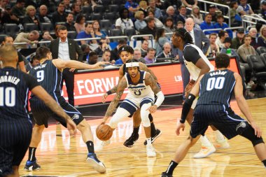 Orlando Magic 28 Şubat 2020 tarihinde Orlando Florida 'da Amway Center' da Minnesota Timberwolves 'a ev sahipliği yapar..  