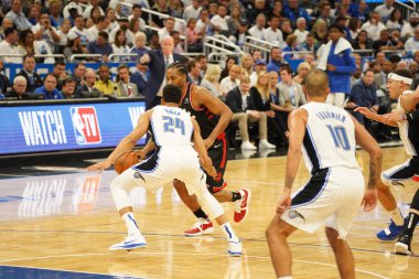 Orlando Magic 19 Nisan 2019 Cuma günü Orlando Florida 'daki Amway Arena' daki NBA Playoff 1 'de Toronto Rapçileri' ne ev sahipliği yapıyor.