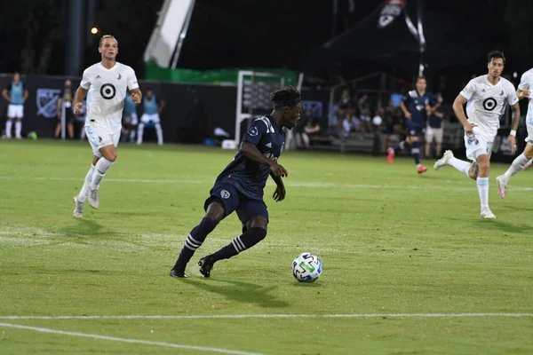 MLS sırasındaki Minnesota United ile karşılaşan Kansas City, 12 Temmuz 2020 tarihinde Orlando Florida 'daki ESPN Vahşi Spor Dünyası' nda düzenlenen turnuvaya geri döndü..