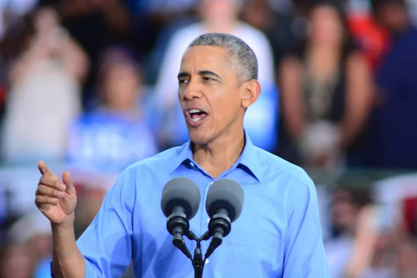 Presidente Barack Obama Fala Comício Campanha Estádio Osceola Heritage Park — Fotografia de Stock