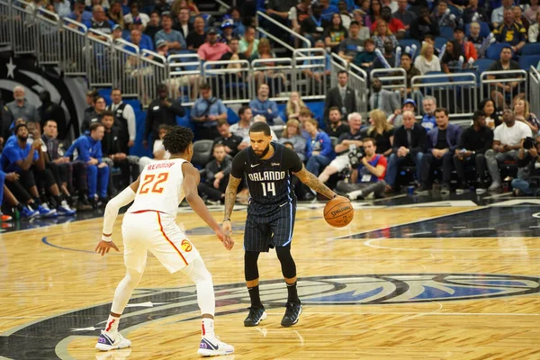 Orlando Magic 30 Aralık 2019 tarihinde Orlando, Florida 'daki Amway Center' da Atlanta Hawks 'a ev sahipliği yaptı.