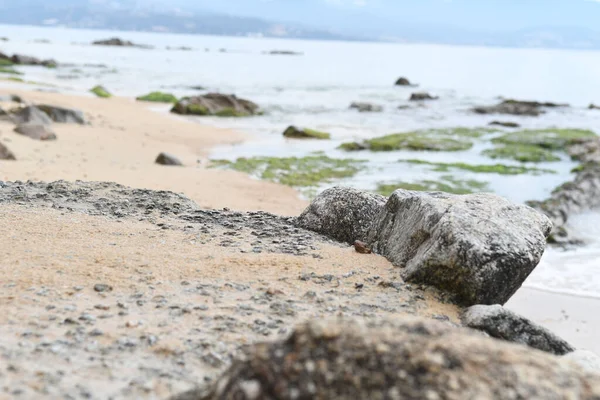 Vackra Klippor Vid Stranden — Stockfoto