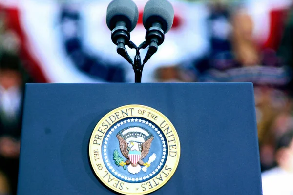 Πρόεδρος Μπαράκ Ομπάμα Μιλά Προεκλογική Συγκέντρωση Στο Στάδιο Osceola Heritage — Φωτογραφία Αρχείου