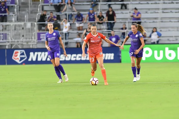 Orlando Pride 28 Haziran 2018 'de Orlando City Stadyumu' nda Houston Dash 'e ev sahipliği yaptı..  