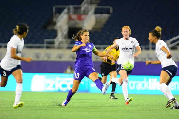 Orlando Pride 26 Ağustos 2016 'da Orlando Florida' daki Camp World Stadyumu 'nda Washington Spirit' e ev sahipliği yaptı..  