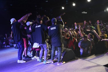 Crossover Kilisesi, 6 Ekim 2018 'de Tampa Florida' daki Crossover Kilisesi 'nde iki yıllık lezzet festivaline ev sahipliği yapıyor..  