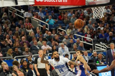 Orlando Magic, Philadelphia 76ers 'ı 13 Kasım 2019 Çarşamba günü Amway Center' da ağırlamaktadır. Fotoğraf: Marty Jean-Louis