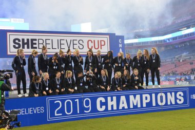 SheBelieves Kupası, 5 Mart 2019 tarihinde Tampa Florida Raymond James Stadyumu 'nda İngiltere' yi şampiyon ilan etmiştir. Fotoğraf: Marty Jean-Louis