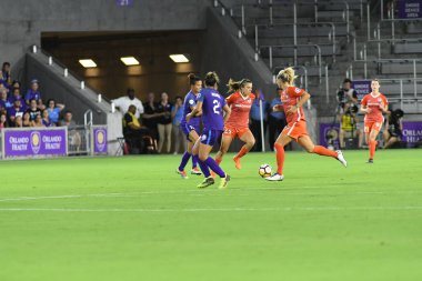 Orlando Pride 28 Haziran 2018 'de Orlando City Stadyumu' nda Houston Dash 'e ev sahipliği yaptı..  